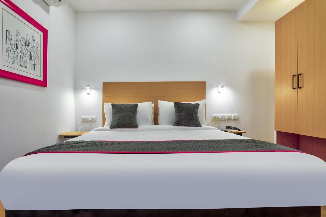 Hotel Oyo Townhouse 156 Maraimalai Nagar à Chennai Extérieur photo