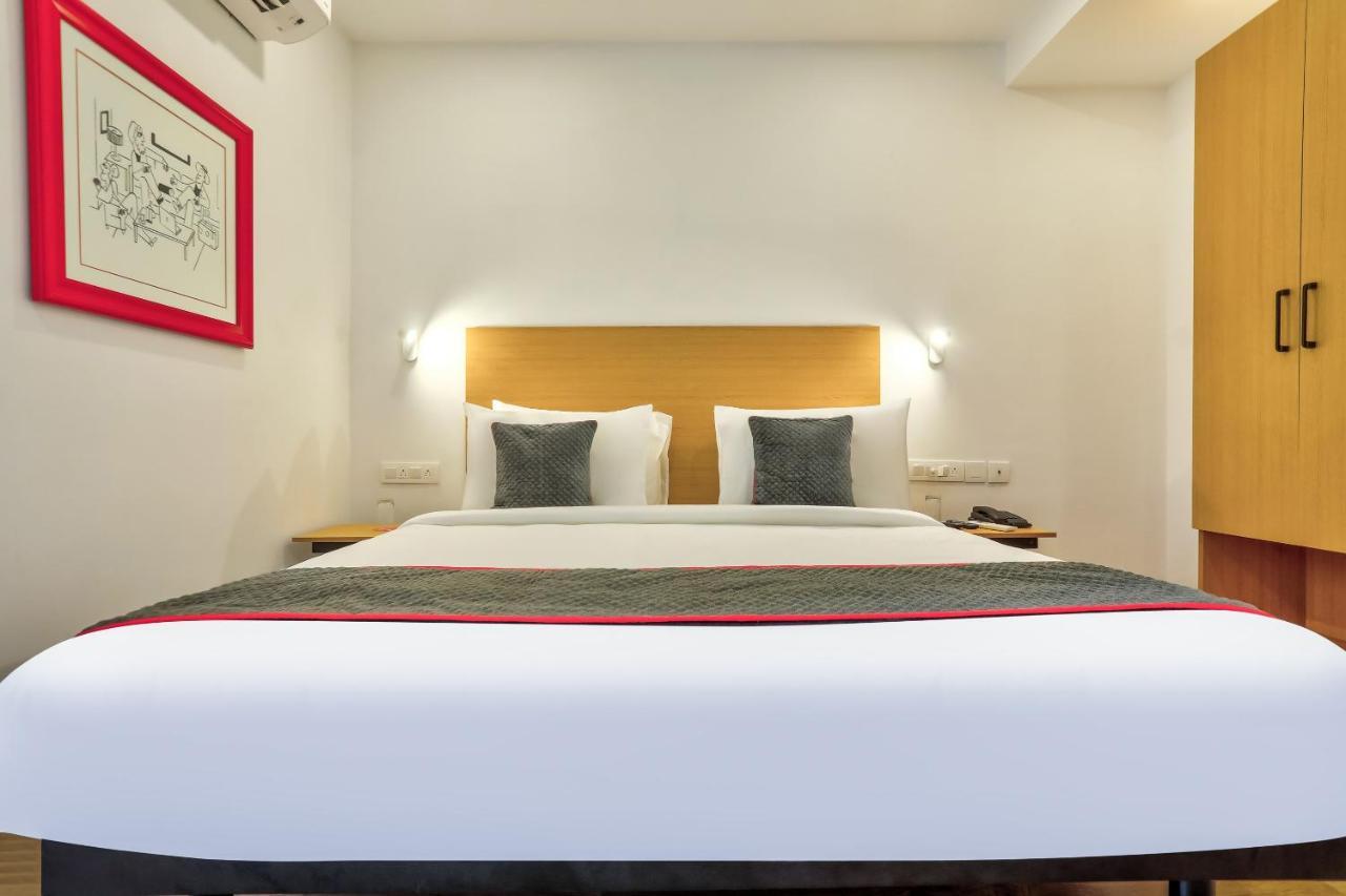 Hotel Oyo Townhouse 156 Maraimalai Nagar à Chennai Extérieur photo